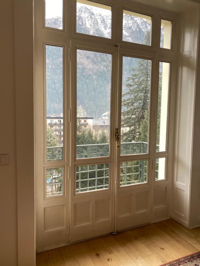 Chamonix - Majestic Vue Mont Blanc Apartment Bagian luar foto